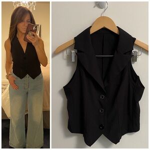 NWOT Black Sleeveless Tailored Button Vest
